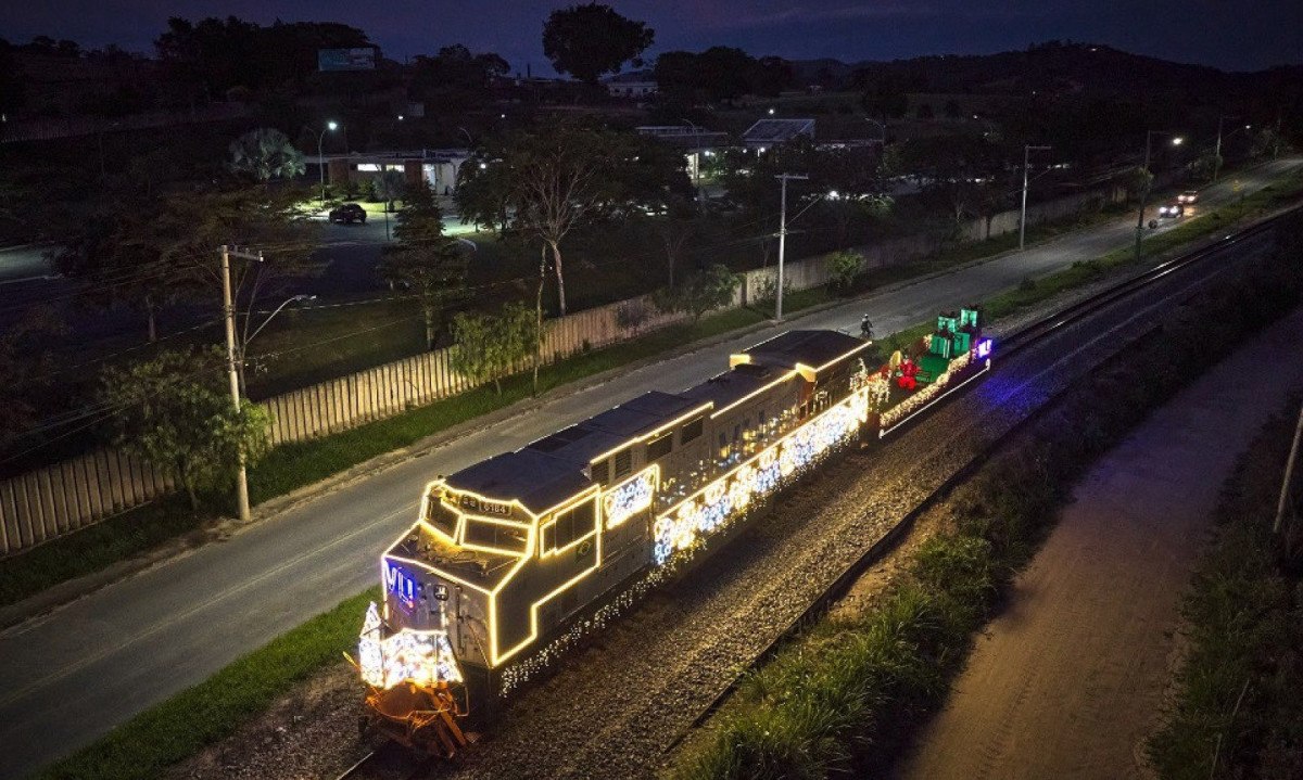 Natal: Locomotiva iluminada passa por BH nesta quarta-feira (10/12)