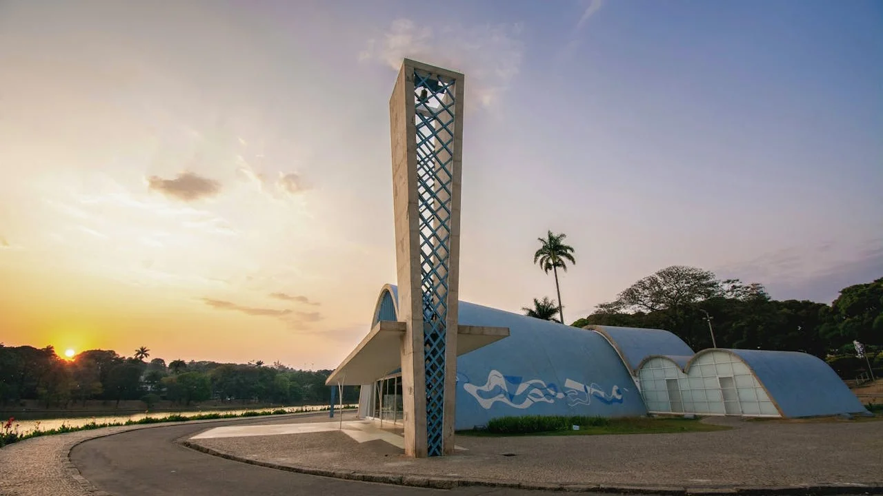 Roteiro Niemeyer em BH: um guia para visitar as obras do arquiteto