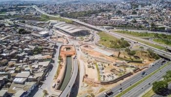 Prefeitura de BH abre nova licitação para concluir obras da Praça das Águas