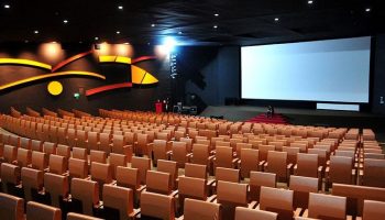 Professores da educação básica terão direito à meia-entrada em BH