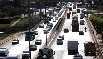 Anel Rodoviário terá radares para detectar caminhões na faixa da esquerda