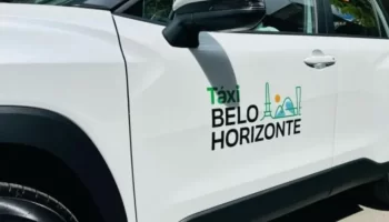 PBH libera transferência de permissões de táxi e número de veículos pode crescer em BH