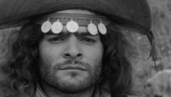 Cine Santa Tereza abre mostra dedicada a Glauber Rocha nesta terça em BH